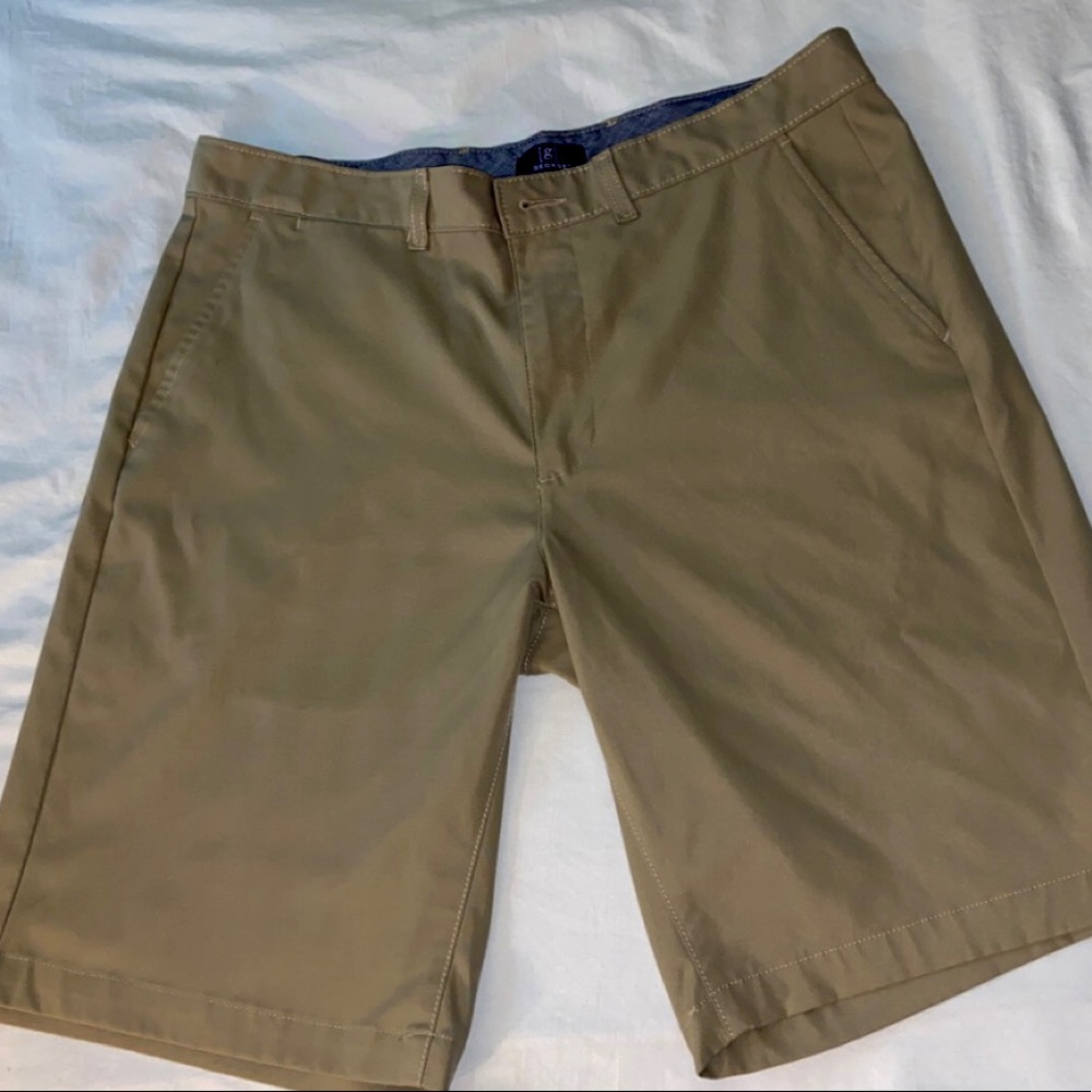 George khaki shorts